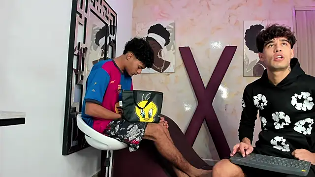 PRETTY COCK1 online show from 04.12.26