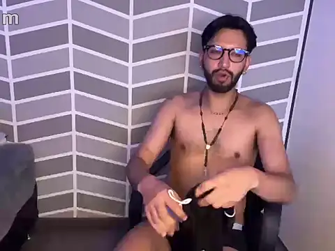 thomass1018 online show from 02.11.26