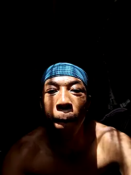 Snapshot of Peterveero12 chatting on 03.15.26 Peterveero12 online show from 03.15.26