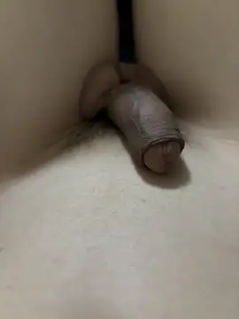 Snapshot of llkiki chatting on 02.28.26 llkiki online show from 02.28.26