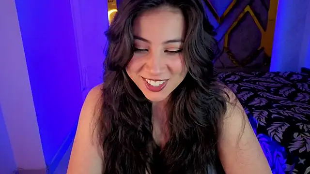 Luvienne online show from 04.06.26