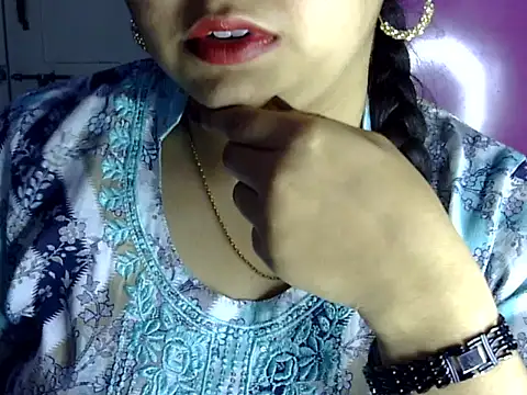Cute Aliyaa online show from 07.09.26