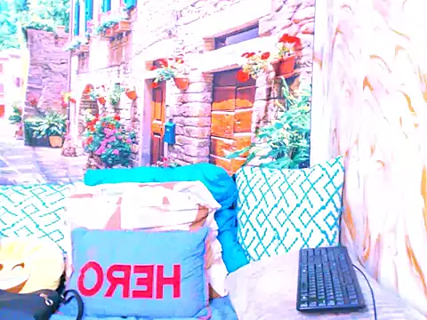 Snapshot of spicybarbie chatting on 02.08.26 spicybarbie online show from 02.08.26