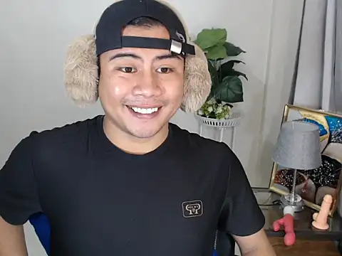 Snapshot of beraldick chatting on 02.12.26 beraldick online show from 02.12.26