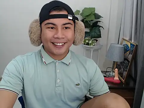 Snapshot of beraldick chatting on 02.19.26 beraldick online show from 02.19.26