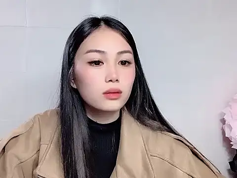 Snapshot of Thuy79 chatting on 02.11.26 Thuy79 online show from 02.11.26