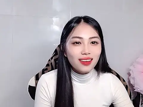 Snapshot of Thuy79 chatting on 02.24.26 Thuy79 online show from 02.24.26