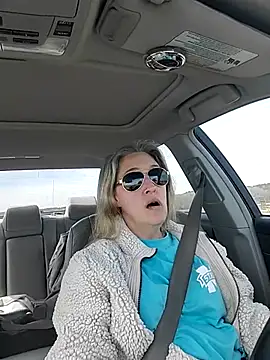 Snapshot of Sunflower0025 chatting on 02.24.26 Sunflower0025 online show from 02.24.26