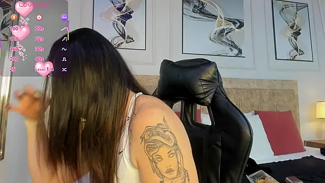 hanna daze online show from 02.18.26