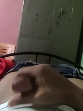 Snapshot of jesse_pinkman99 chatting on 02.03.26 jesse pinkman99 online show from 02.03.26