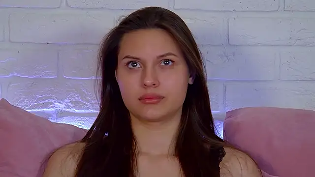 AliceVersal online show from 04.17.26