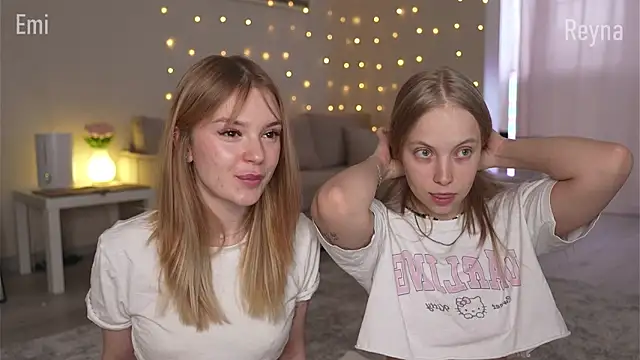 Snapshot of Appr0ved_ chatting on 03.01.26 Appr0ved online show from 03.01.26