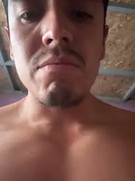 Snapshot of serranoandre chatting on 02.20.26 serranoandre online show from 02.20.26