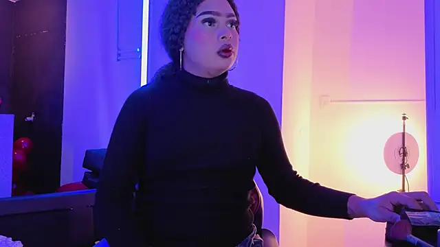 Snapshot of megara_hott chatting on 02.09.26 megara hott online show from 02.09.26