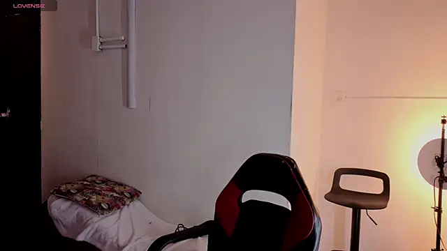 Snapshot of megara_hott chatting on 02.19.26 megara hott online show from 02.19.26