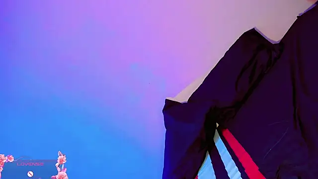 zoe rous2 online show from 04.07.26