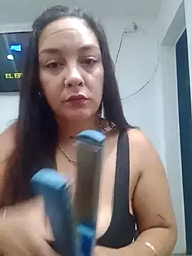 Snapshot of kuramaqueen chatting on 03.01.26 kuramaqueen online show from 03.01.26