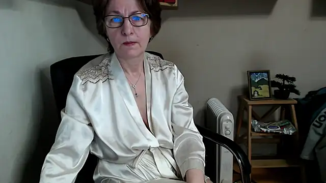 katemodel online show from 03.06.26