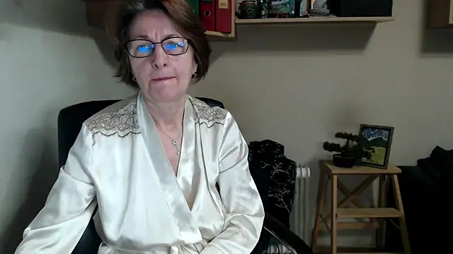 katemodel online show from 06.03.26