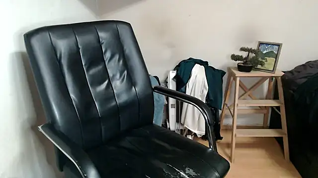 katemodel online show from 06.04.26