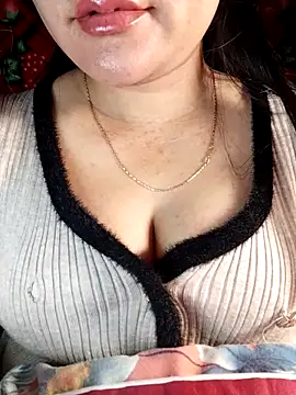 Snapshot of Reina_Fcup01 chatting on 02.10.26 Reina Fcup01 online show from 02.10.26