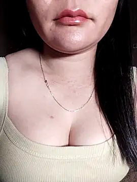 Snapshot of Reina_Fcup01 chatting on 02.24.26 Reina Fcup01 online show from 02.24.26