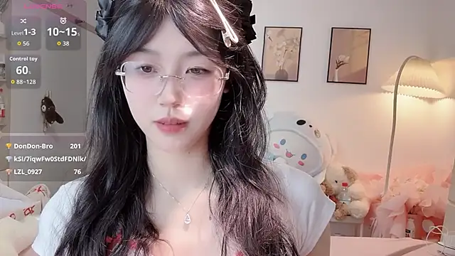 Snapshot of Luminous4173 chatting on 07.14.26 Luminous4173 online show from 07.14.26