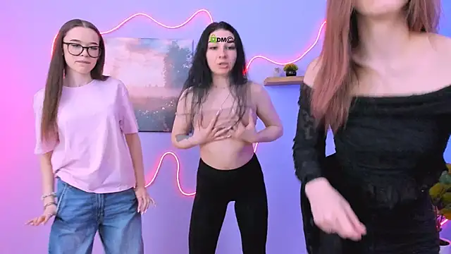 eira mouse online show from 04.14.26