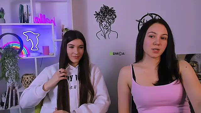 Snapshot of elis_sunny chatting on 02.09.26 elis sunny online show from 02.09.26