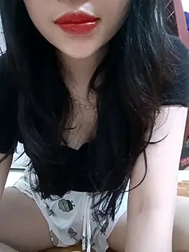 Snapshot of Moe-moex chatting on 03.17.26 Moe-moex online show from 03.17.26