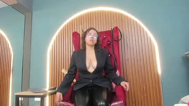 Snapshot of barbara_leython chatting on 02.02.26 barbara leython online show from 02.02.26