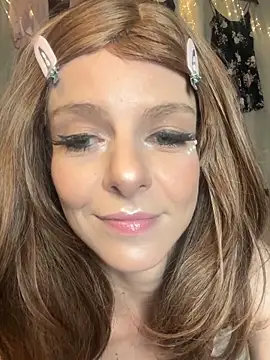 Olivia-Brooks online show from 02.05.26