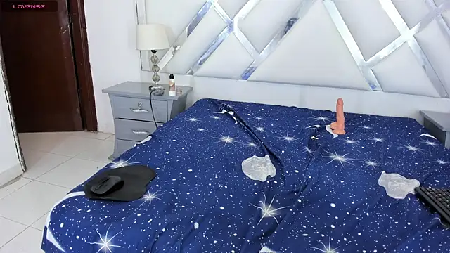 Snapshot of yaragarcia chatting on 02.20.26 yaragarcia online show from 02.20.26