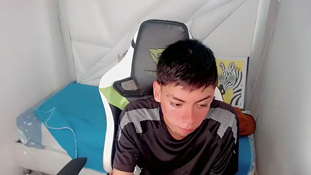 Snapshot of Liarr_ chatting on 02.05.26 Liarr online show from 02.05.26