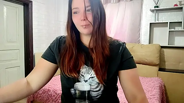 Snapshot of NotYourDoll chatting on 05.30.26 NotYourDoll online show from 05.30.26