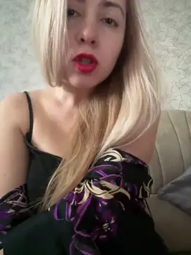 NikkiMis online show from 02.17.26