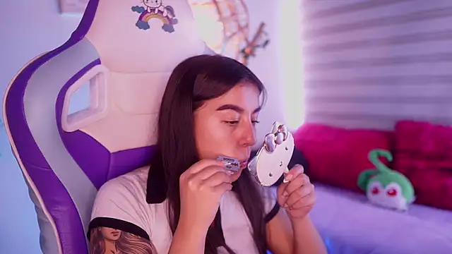 mavi boo online show from 02.13.26