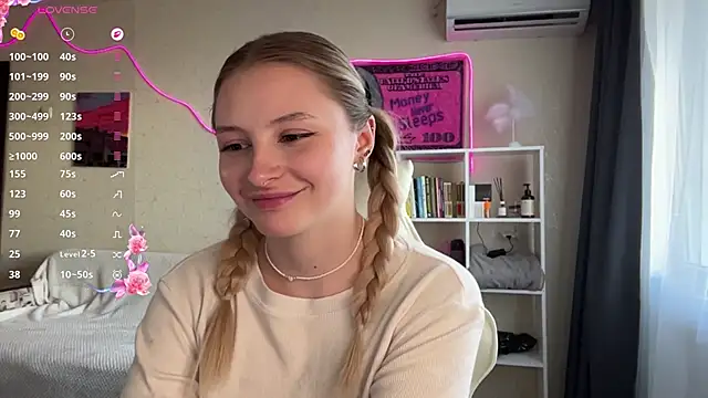 VibeVi online show from 04.15.26