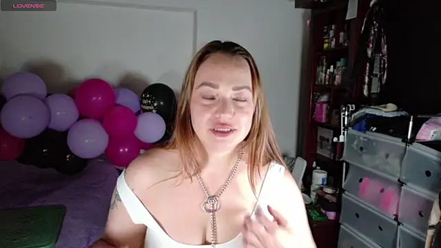 Tammy Parker online show from 06.13.26