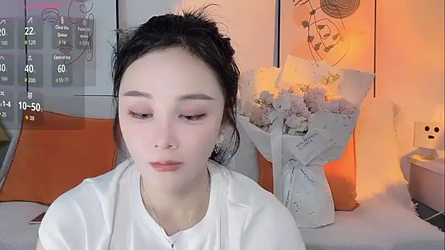 Lisa-295188 online show from 04.14.26