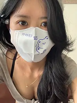 ShouSushi online show from 04.03.26