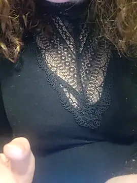 Snapshot of Isa363636 chatting on 02.14.26 Isa363636 online show from 02.14.26