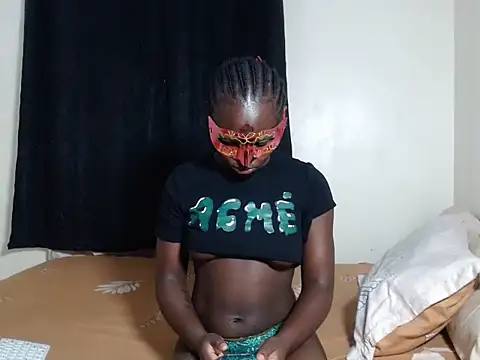 Tess Tequila online show from 02.04.26