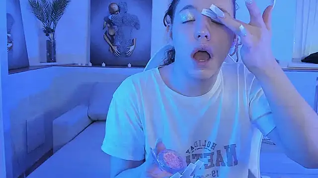 Madison dolly online show from 03.03.26