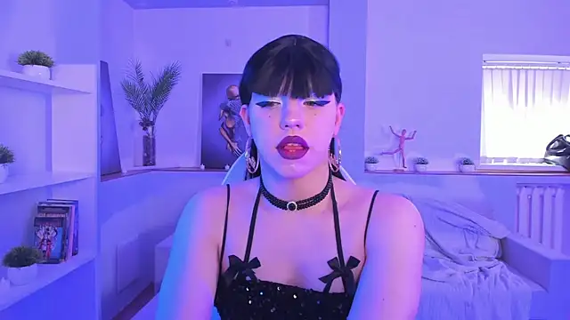 Madison dolly online show from 04.05.26