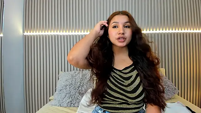 Victoria Rosee online show from 07.08.26