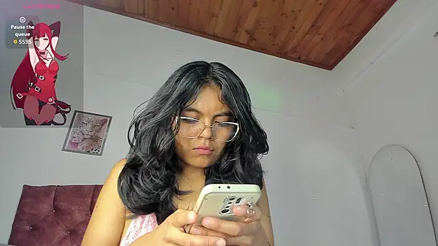 luna velveth online show from 03.25.26