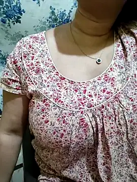 Snapshot of PARI51 chatting on 02.25.26 PARI51 online show from 02.25.26