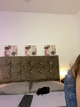 Annie bonnie  online show from 03.29.26