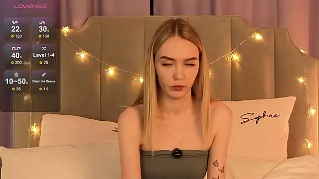 NikkiRyx online show from 02.03.26